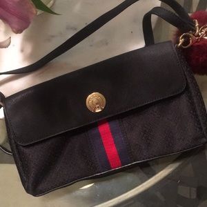 Tommy Hilfiger purse